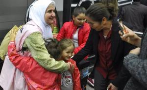 Stigla posljednja grupa hadžija: Radost, zagrljaji i suze 