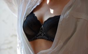 Ne bacajte grudnjak ako vam iskoči žica - evo rješenja!