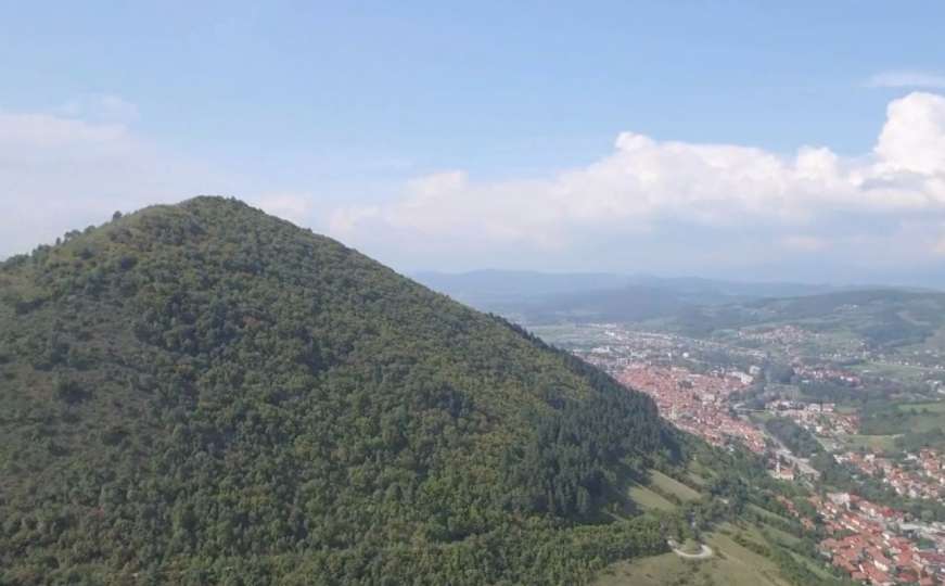 Pogledajte fascinantnu Bosansku dolinu piramida snimljenu dronom
