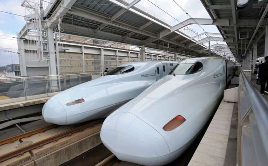 Japanski brzi voz: 440 km za 67 minuta, radovi gotovi 8 godina prije plana