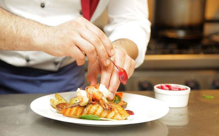 Konobari i kuhari u restoranu otkrivaju šta nikada ne bi naručili
