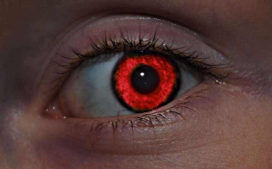 Zašto su naše oči na fotografijama najčešće crvene?