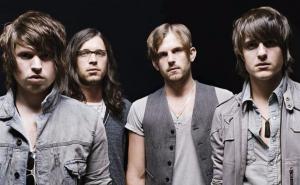 Kings Of Leon - Around The World