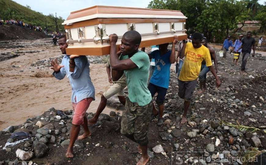 Uragan Matthew razorio dio Haitija, u opasnosti i Florida