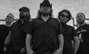 Snake Eater objavio novi singl