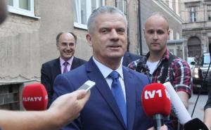 Radončić napustio sjednicu jer u sali nije bilo grijanja