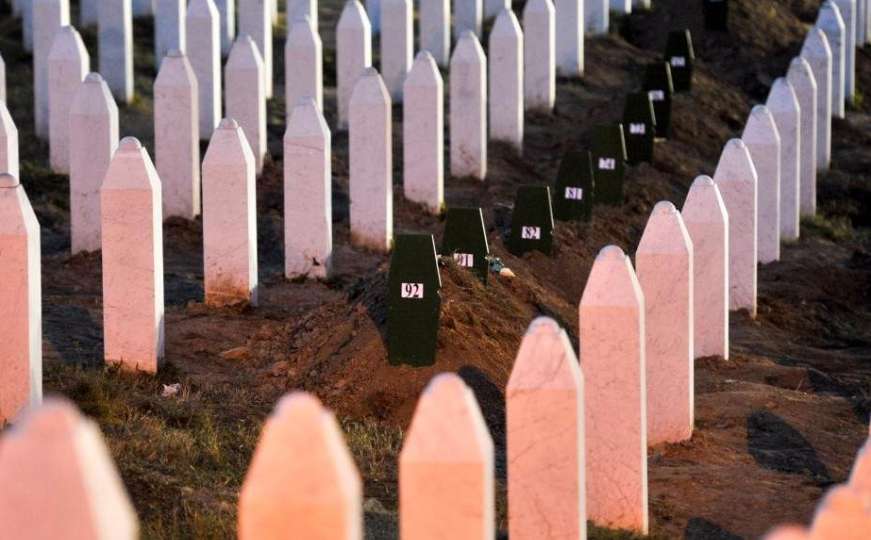 Holandska vlada: Ko je mogao predvidjeti genocid u Srebrenici