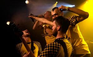 Pogledajte kako Dubioza poziva Evropljane da dođu na njihov koncert