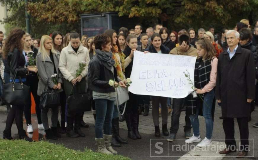 Njihov san prekinuo je ludak za volanom