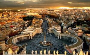 Kardinali u svađi: Za i protiv McDonaldsa u Vaticanu