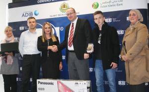 "Karticu provuci, auto izvuci": Izvučeni dobitnici trećeg kruga