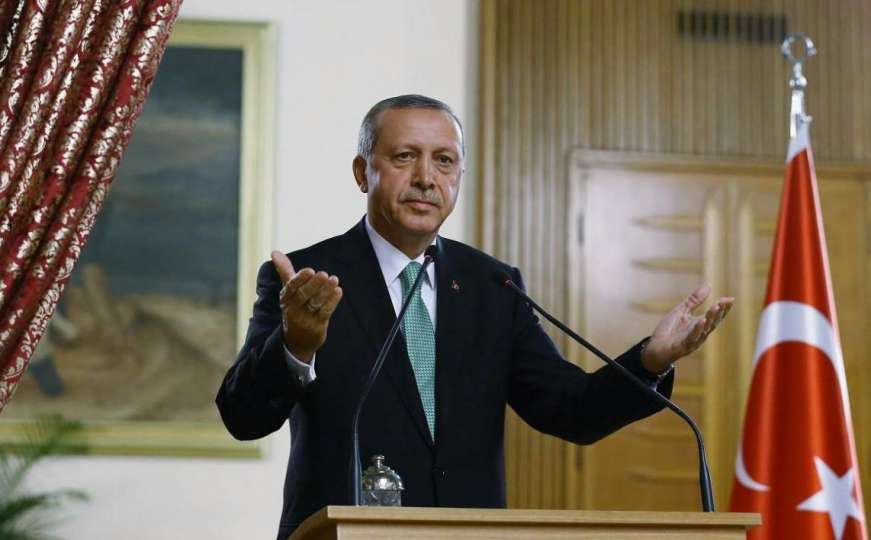 I Erdogan odao počast Aliji Izetbegoviću