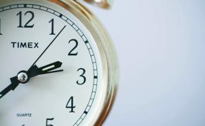 Ne zaboravite: U nedjelju pomjeranje kazaljki na satu