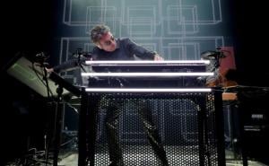 Jean Michel Jarre & Pet Shop Boys - Brick England