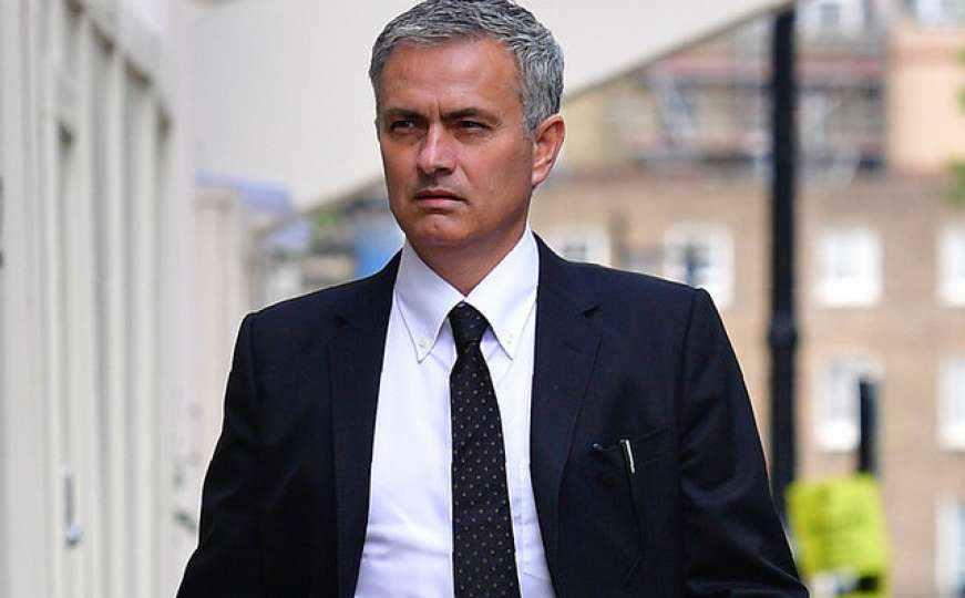 Jose Mourinho: Moj život u Manchesteru je katastrofa