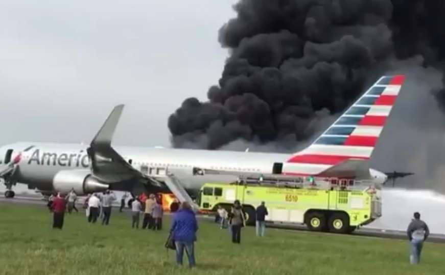 Panika na aerodromu: Zapalio se avion 'American Airlinesa'