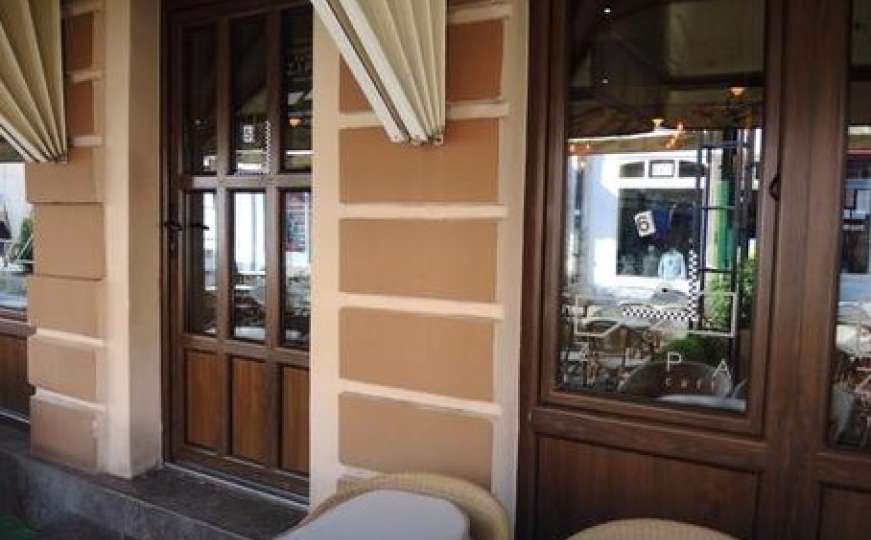 Muškarac pucao na kafić: Jedan mladić ubijen, trojica ranjena