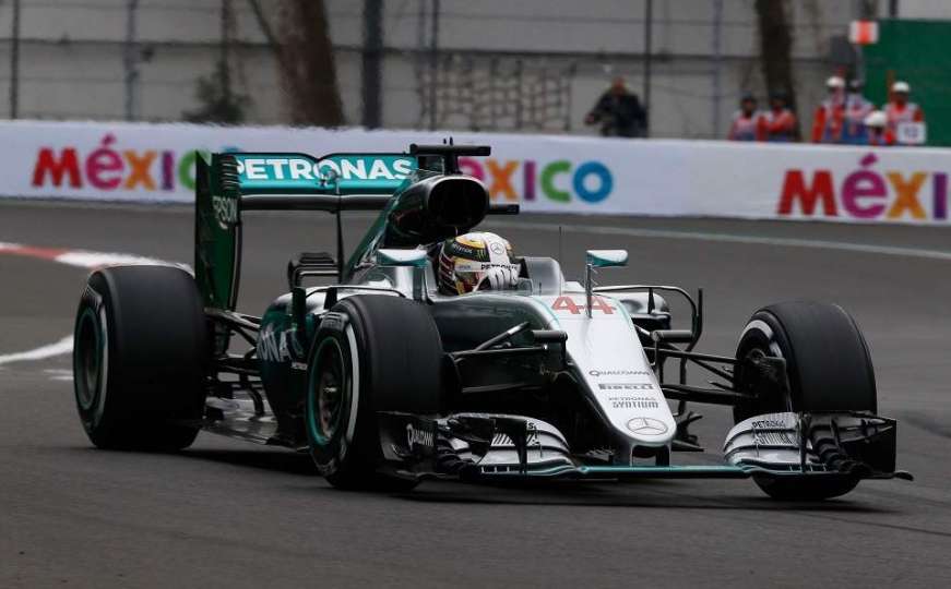 Meksiko: Pobjeda Hamiltona, Rosberg čuva prednost u ukupnom poretku