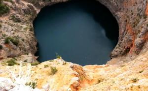 Jeziva legenda o Crvenom jezeru u Imotskom