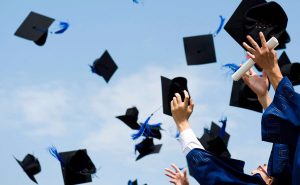 Univerzitet u Sarajevu u subotu promovira diplomante i magistrante