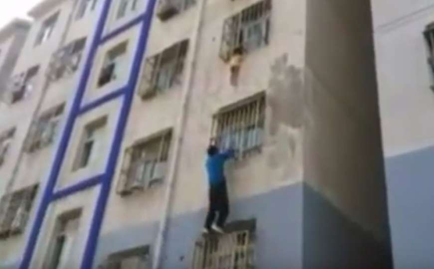 "Čovjek pauk" se popeo uz zgradu kako bi spasio dijete