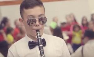 Mališani iz Srebrenice "skinuli" hit Raya Charlesa