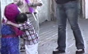 Gesta ovog dječaka obišla je svijet - Nasilje nije rješenje!