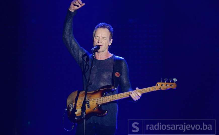 Prvi koncert nakon napada u Parizu: Sting odaje počast žrtvama 