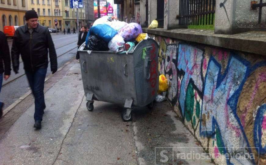 Deponija Smiljevići i dalje blokirana: Da li će ulice Sarajeva zatrpati smeće