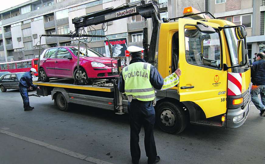 Dužni više od 16.000 KM: Sarajevska policija oduzela još tri vozila