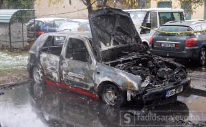 Na Otoci i Malti gorjeli automobili: Jedan zapaljen najvjerovatnije tokom vožnje