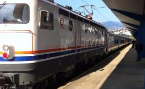 Talgo voz iskočio iz šina