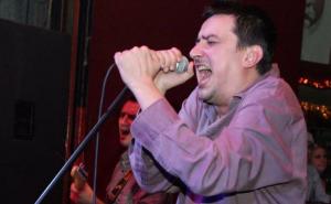 Ovako zvuči kad Bakir Hadžiomerović zapjeva Dylana