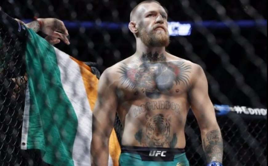 Ušao u historiju: McGregor savladao Alvareza spektakularnim knockoutom