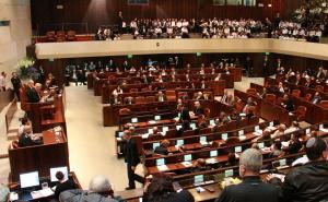 Zbog žalbi na povišen ton iz džamija: Parlament raspravlja o utišavanju ezana