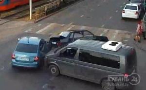 Budite policijski istražitelj: Ko je kriv za sudar na raskrsnici