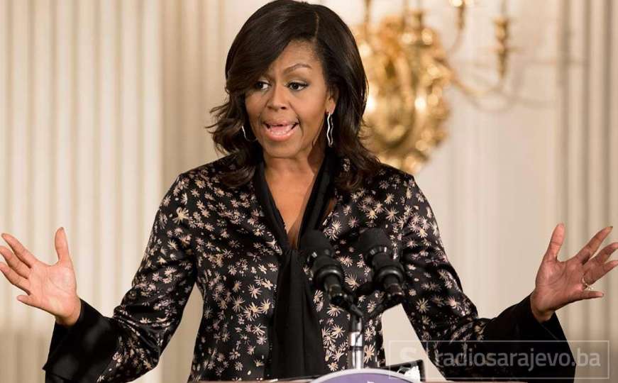 Službenice Michelle Obamu nazvale 'majmunom na štiklama'