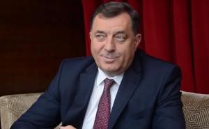 Dodik: BiH može odštampati milijardu maraka, ali nam ne daju stranci