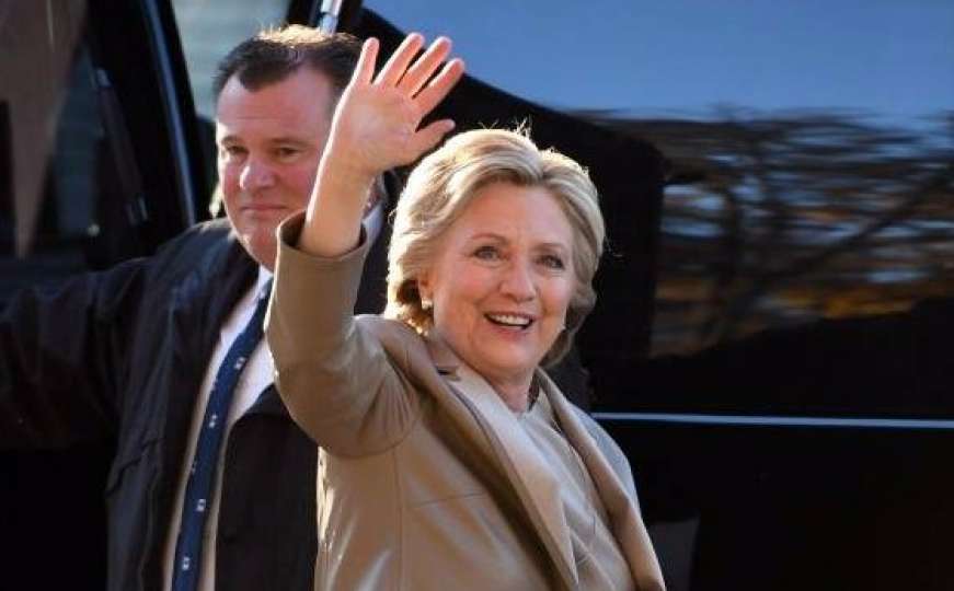 Hillary Clinton teško podnijela poraz: Vikala, psovala, razbijala namještaj