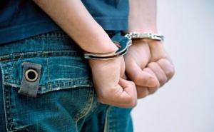 Nakon tuče u Kantonalnom sudu: Policija privela više osoba na ispitivanje