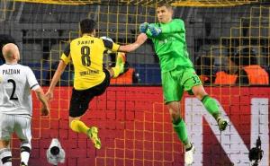 Poznati novi učesnici osmine finala: Rekord iz Dortmunda obilježio noć