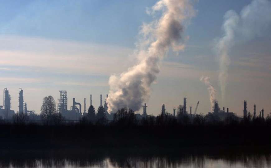 Predloženo "zavrtanje pipe" rafineriji u Bosanskom Brodu