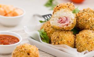 Skuhali ste previše riže? Napravite sicilijanske arancine!