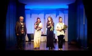 Premijera predstave "Pa dobro" oduševila publiku: Komična duodrama za pamćenje