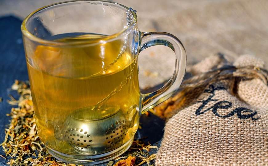 Ovaj čaj popravlja vid i čisti sav otpad iz bubrega!