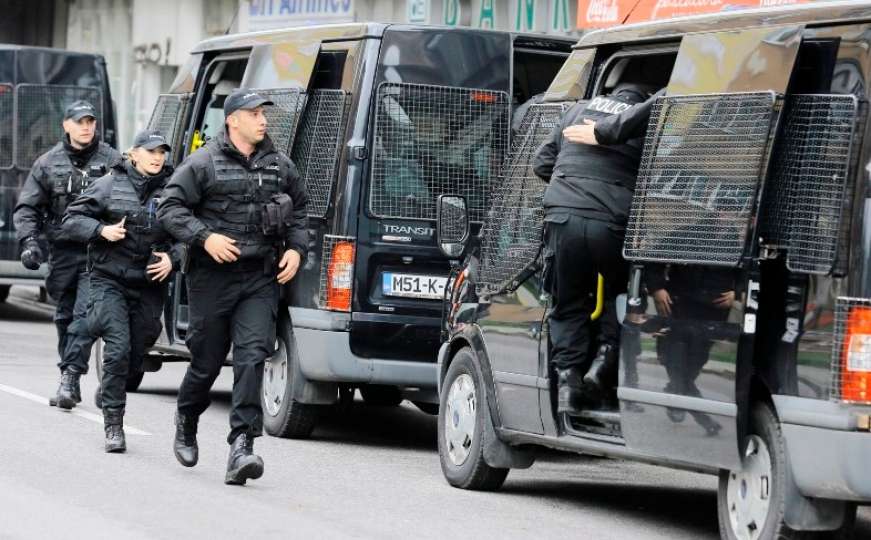 Jutros hapšenja u BiH: Osumnjičeni za ubistvo 120 dječaka i muškaraca