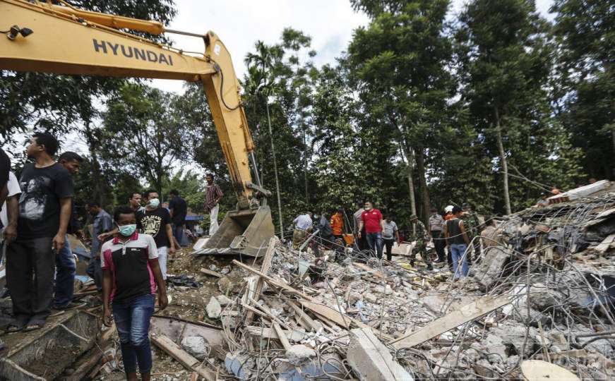 Snažan zemljotres u Indoneziji, ima mrtvih
