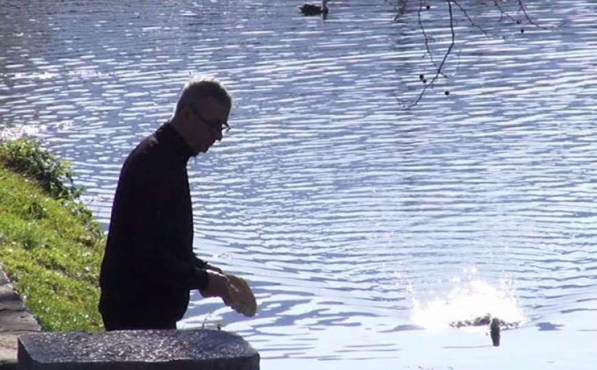 Šaptač patkama: Svakodnevno kupim jedan hljeb i obilazim riječne obale u gradu