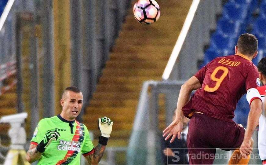 Džeko majstorski otvorio derbi kola: Već u 2. minuti umalo do gola protiv Milana