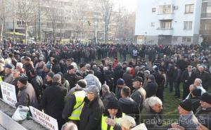 Počeo protest boraca: Ako ne ispunite naše zahtjeve, tražimo ostavku Novalića 